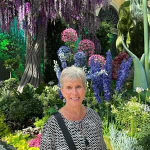 Meet your Posher, Sandy